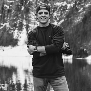 Meet your Posher, Zach